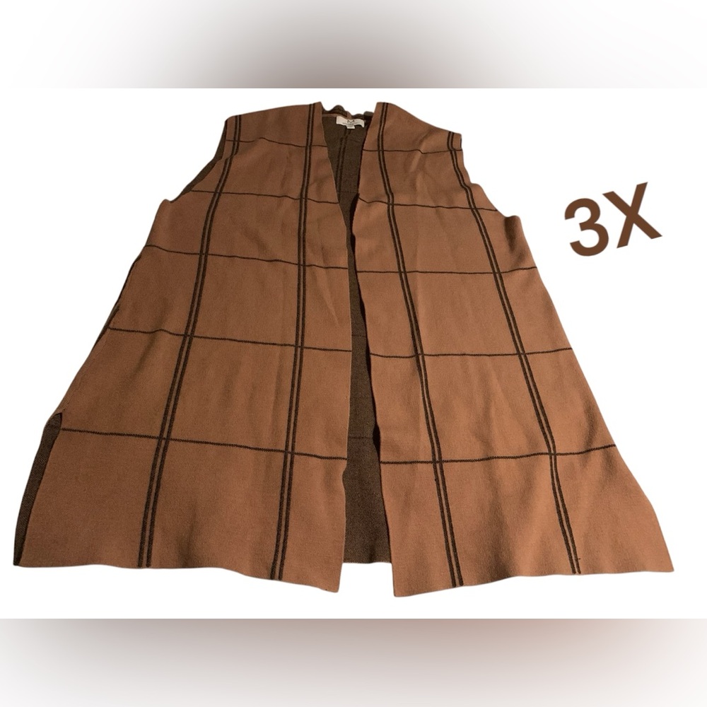 Magaschoni Brown and Black Vest with Windowpane Pattern - Picture 1 of 6